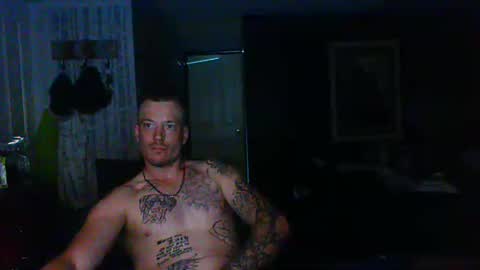 Snapshot of oh_you_know69 chatting on May 11, 2026, 5:02 am who dares toss me some tips lets have fun online show from May 11, 2026, 5:02 am