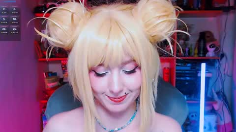 Snapshot of ohclementinee chatting on January 24, 2025, 12:10 pm Clementine Clem online show from January 24, 2025, 12:10 pm