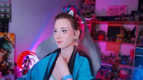 Snapshot of ohclementinee chatting on February 18, 2025, 9:21 am Clementine Clem online show from February 18, 2025, 9:21 am