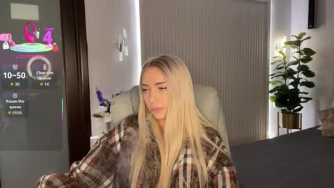 Emma online show from January 13, 2026, 1:11 am