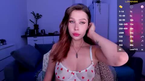 Light  online show from September 13, 2025, 5:02 pm