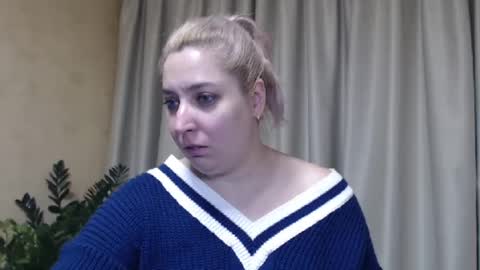 Snapshot of ohsweetiren chatting on January 29, 2025, 7:25 am Iren online show from January 29, 2025, 7:25 am