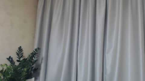 Snapshot of ohsweetiren chatting on February 1, 2025, 7:05 am Iren online show from February 1, 2025, 7:05 am