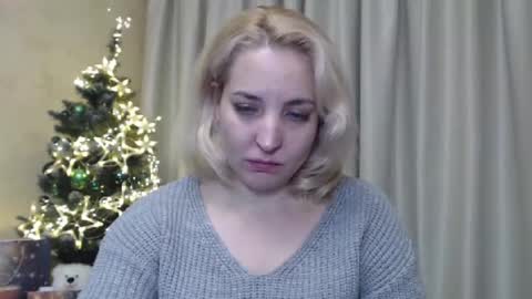 Snapshot of ohsweetmari chatting on December 21, 2024, 8:21 pm Mari online show from December 21, 2024, 8:21 pm