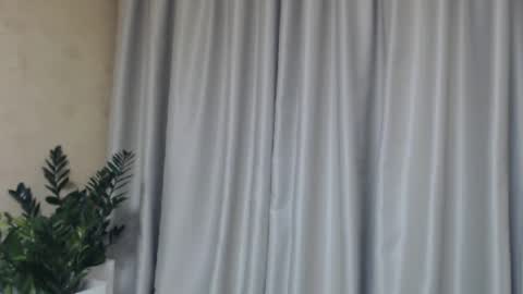 Snapshot of ohsweetmari chatting on January 18, 2025, 5:59 pm Mari online show from January 18, 2025, 5:59 pm