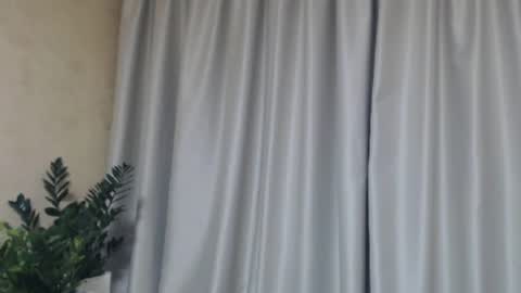 Snapshot of ohsweetmari chatting on February 1, 2025, 5:05 pm Mari online show from February 1, 2025, 5:05 pm