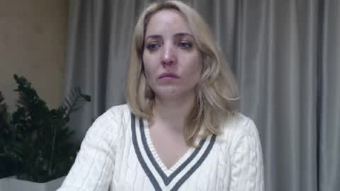 Snapshot of ohsweetmari chatting on October 12, 2025, 8:46 am Mari online show from October 12, 2025, 8:46 am