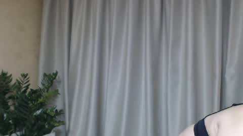 Snapshot of ohsweetmari chatting on June 23, 2026, 4:49 pm Mari online show from June 23, 2026, 4:49 pm