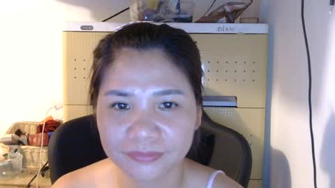 oinjer09 online show from June 5, 2026, 6:52 am