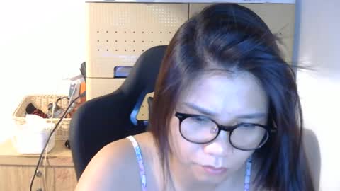 Snapshot of oinjer09 chatting on June 9, 2026, 5:02 pm oinjer09 online show from June 9, 2026, 5:02 pm