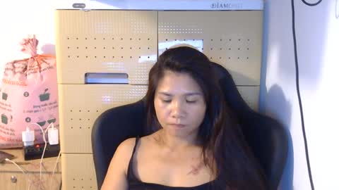Snapshot of oinjer09 chatting on June 13, 2026, 8:45 am oinjer09 online show from June 13, 2026, 8:45 am