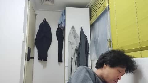 oitxmnnevrcz online show from March 1, 2026, 10:01 pm