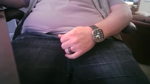 Snapshot of okiehard1 chatting on December 15, 2025, 6:12 pm okiehard1 online show from December 15, 2025, 6:12 pm