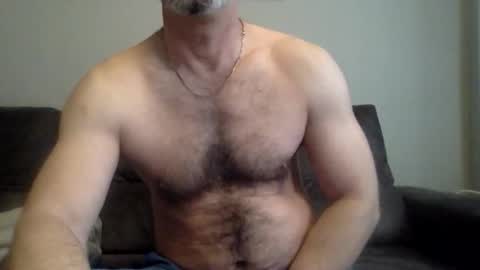 oktobus74 online show from April 11, 2026, 6:29 am