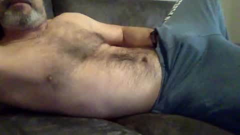 Snapshot of oktobus74 chatting on April 27, 2026, 4:49 pm oktobus74 online show from April 27, 2026, 4:49 pm