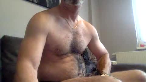 Snapshot of oktobus74 chatting on July 22, 2026, 12:52 pm oktobus74 online show from July 22, 2026, 12:52 pm