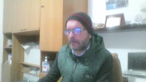 olak21 online show from December 3, 2025, 9:18 am