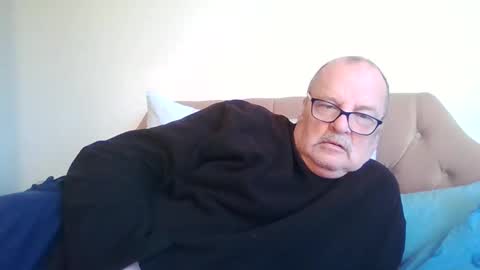 old_fkr online show from January 10, 2025, 9:02 am