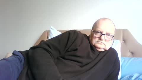 old_fkr online show from February 13, 2025, 11:39 am