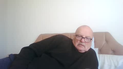 old_fkrr_ online show from October 22, 2025, 10:37 am