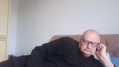 old_fkrr_ online show from February 23, 2026, 12:13 pm