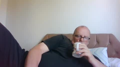 Snapshot of old_fkrr_ chatting on June 21, 2026, 8:17 am old_fkrr_ online show from June 21, 2026, 8:17 am