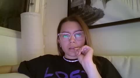 oldanny online show from April 6, 2026, 10:11 pm