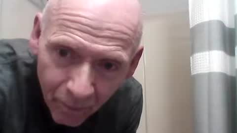 oldbuthorny62 online show from October 23, 2025, 5:07 am