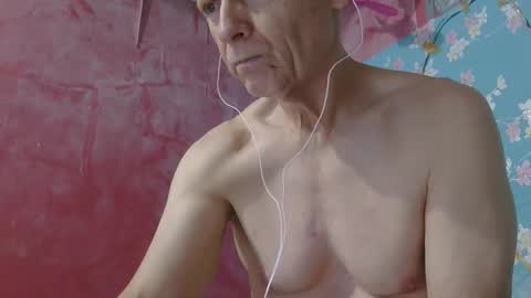 Snapshot of oldbuthorny62 chatting on April 6, 2026, 7:31 am oldbuthorny62 online show from April 6, 2026, 7:31 am