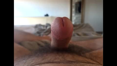 Snapshot of oldermtl chatting on May 14, 2026, 2:57 pm oldermtl online show from May 14, 2026, 2:57 pm