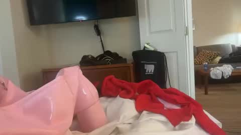 olderyeterotic online show from March 26, 2026, 10:26 pm