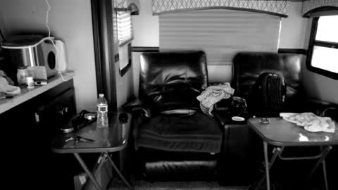 oldskoolll online show from September 16, 2025, 12:22 am