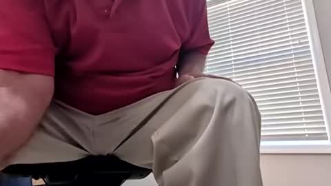 Snapshot of oldsubman chatting on April 9, 2026, 2:44 pm oldsubman online show from April 9, 2026, 2:44 pm