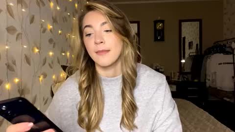 Kem online show from December 21, 2025, 5:09 pm