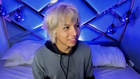 oliiverr22 online show from January 14, 2026, 11:16 am