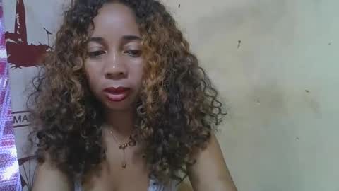 Snapshot of olinaa chatting on April 11, 2026, 4:33 pm olinaa online show from April 11, 2026, 4:33 pm