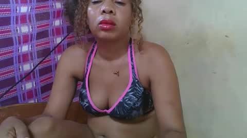 Snapshot of olinaa chatting on May 5, 2026, 3:14 am olinaa online show from May 5, 2026, 3:14 am