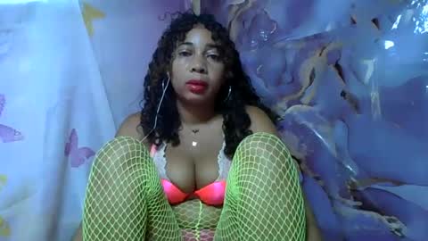 Snapshot of olinaa chatting on June 22, 2026, 12:56 am olinaa online show from June 22, 2026, 12:56 am
