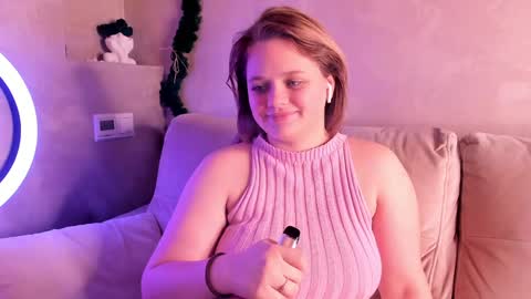 olisyasweet online show from January 3, 2025, 8:01 pm