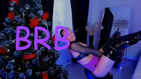 oliva_candy online show from January 26, 2025, 6:59 am