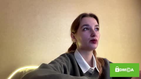 Snapshot of olivaharcar chatting on September 28, 2025, 9:25 am Olivia here online show from September 28, 2025, 9:25 am