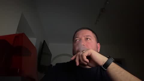 Oliver84 online show from March 27, 2026, 7:35 pm