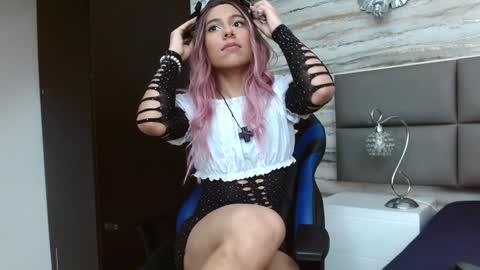 Oliver  online show from December 9, 2024, 10:20 pm