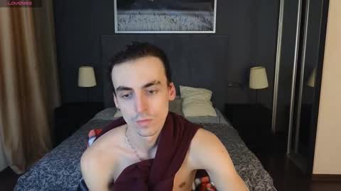 Snapshot of oliver__martinez chatting on September 28, 2025, 7:52 pm OLIVER MARTINEZ online show from September 28, 2025, 7:52 pm