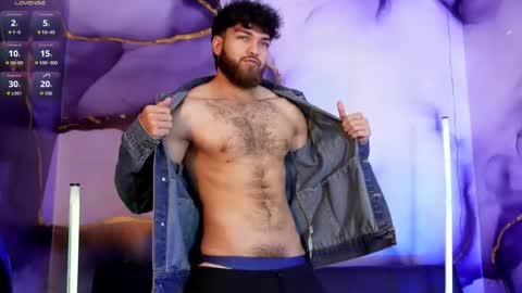 Oliver Dallas online show from May 5, 2026, 5:04 am