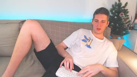 Oliver online show from January 8, 2025, 12:47 pm