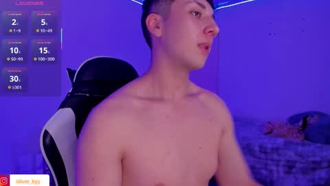 oliveeer online show from March 14, 2026, 8:20 am