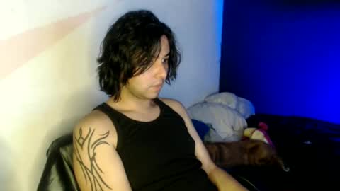 oliver_laid_2023 online show from January 19, 2025, 4:14 pm