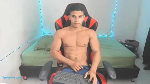 oliver thompsson online show from February 22, 2026, 11:36 pm