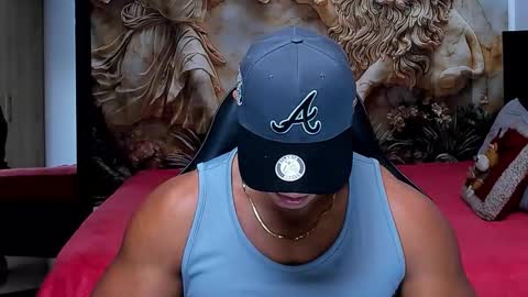 Snapshot of oliver_tommy chatting on November 24, 2025, 11:48 pm oliver_tommy online show from November 24, 2025, 11:48 pm